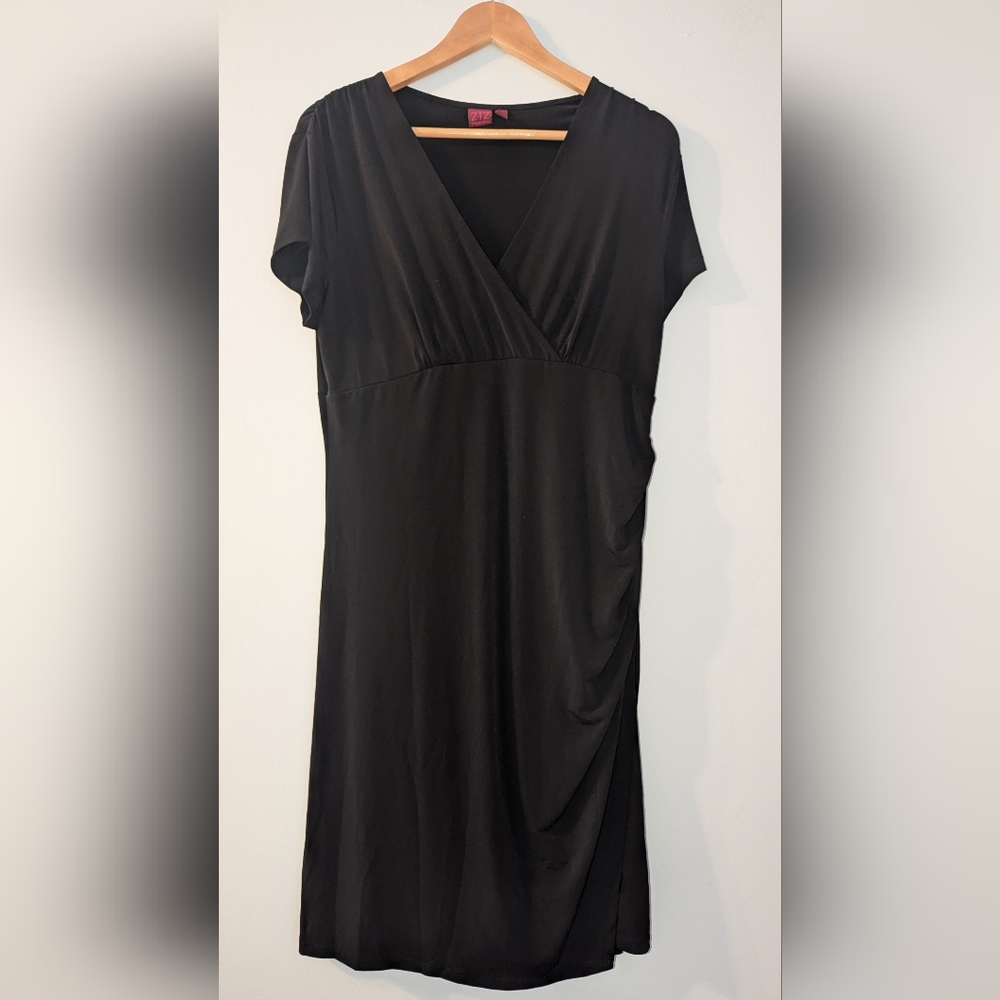 Black Side Ruched Sheath Dress